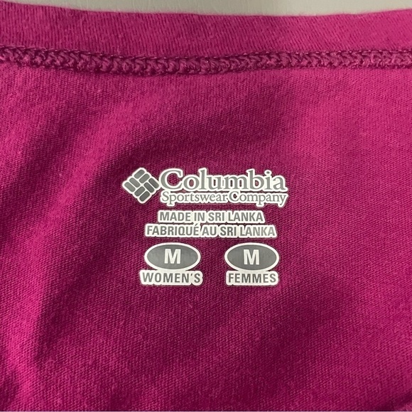 Columbia Long Sleeve T-Shirt – Snowflake Design Size: Medium - Picture 5 of 7